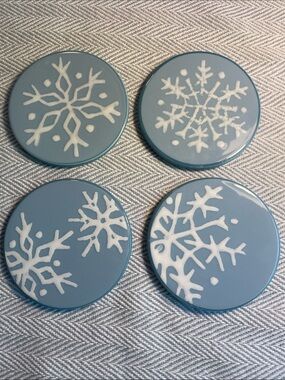 Blue Snowflake Coaster Set of 4